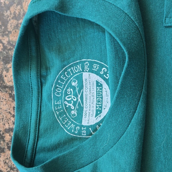 NWOT Lauren James tee M - Picture 4 of 4